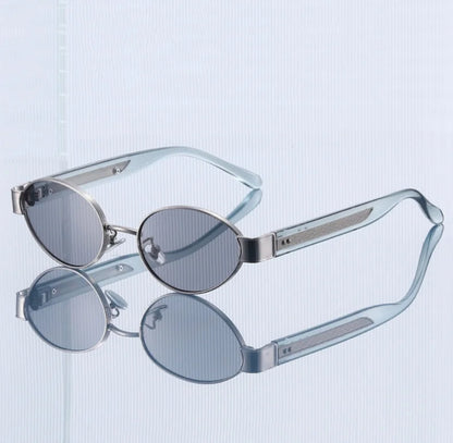 Retro Oval Metal Rivets Women Luxury Sunglasses Fashion Punk Shades UV400 Trending Men Gradient Sun Glasses