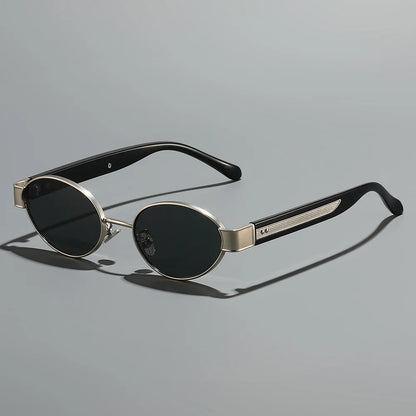 Retro Oval Metal Rivets Women Luxury Sunglasses Fashion Punk Shades UV400 Trending Men Gradient Sun Glasses